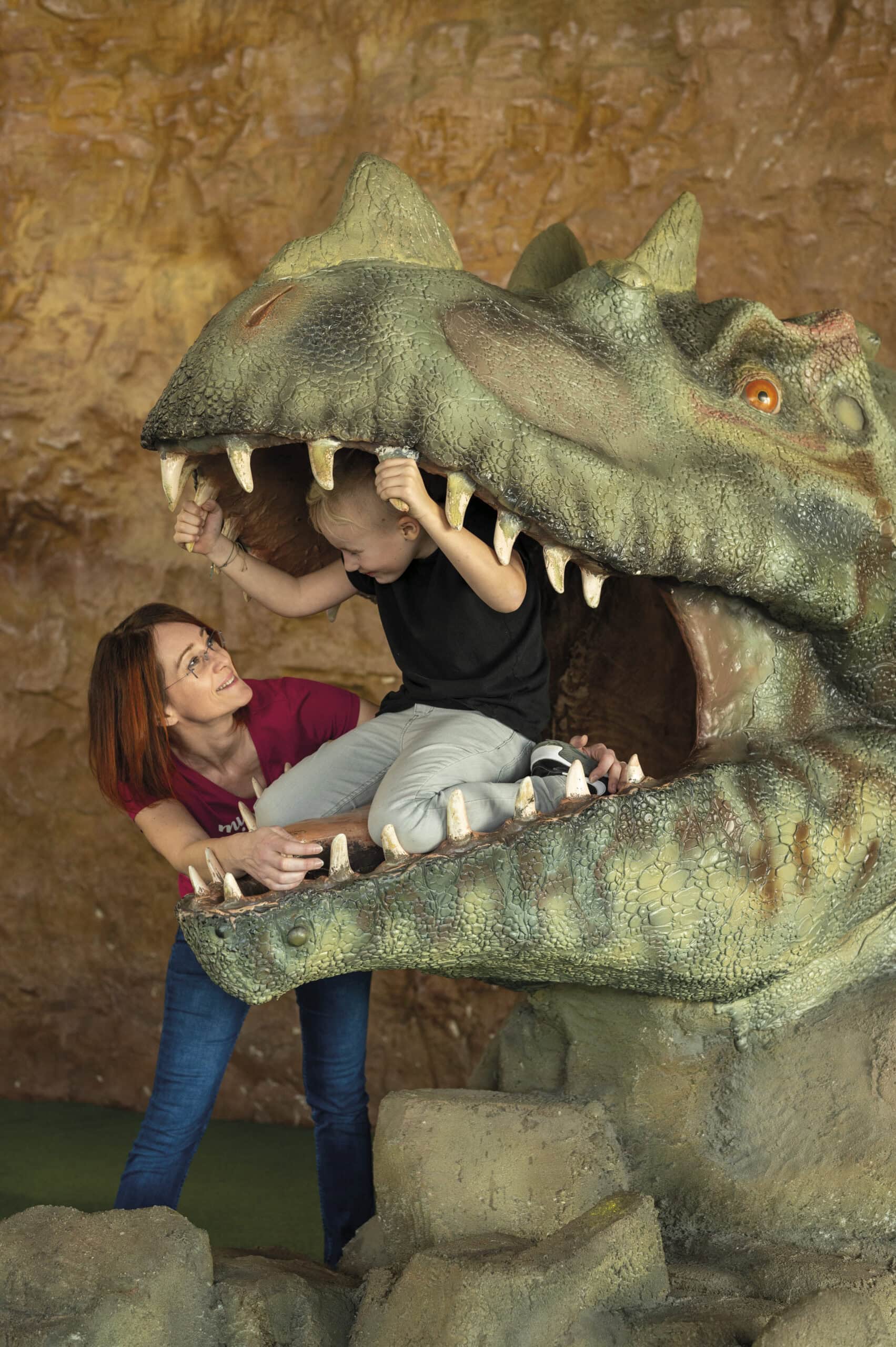 פארק דינוזאורים, Photo © DinoPark